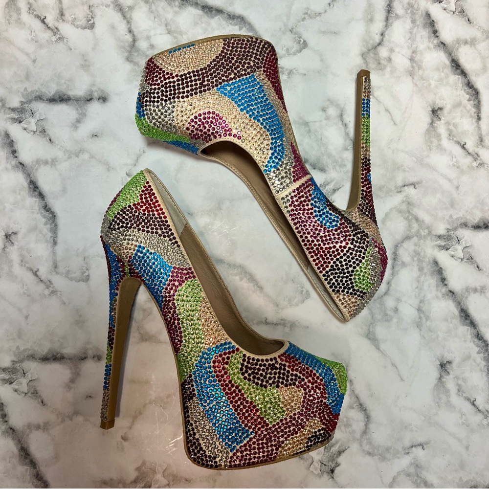 Steve Madden Dyvinal Camouflage Heels - Picture 3 of 10
